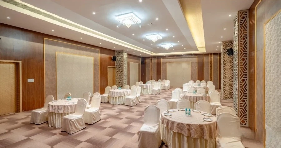 Pravasa Hotels