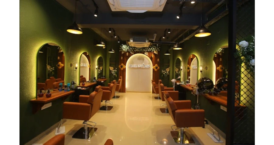 The Socio Barber