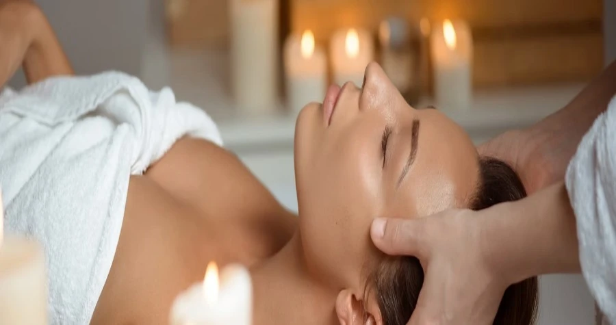 NIKS SALON & NAIL STUDIO