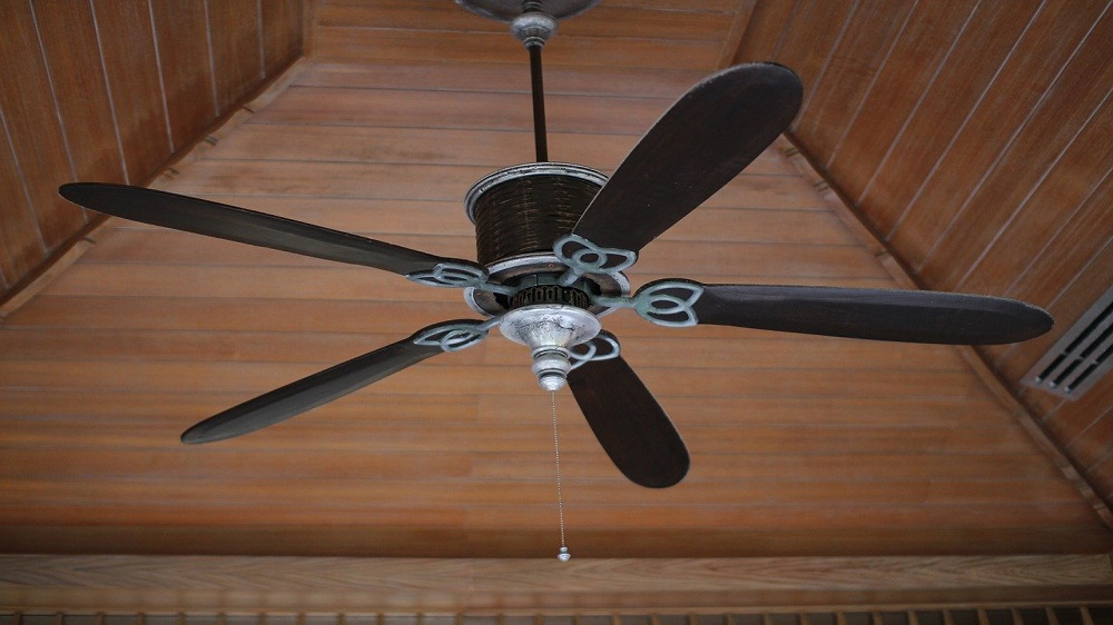 Here's How to Install Fans for Maximum Air Flow