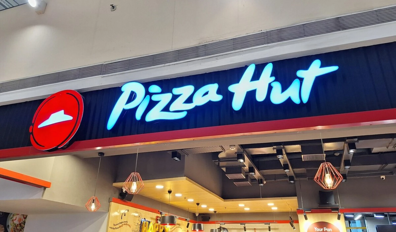 Sapphire Foods Hits Pause on Pizza Hut Growth Strategy Amid Sales Dip