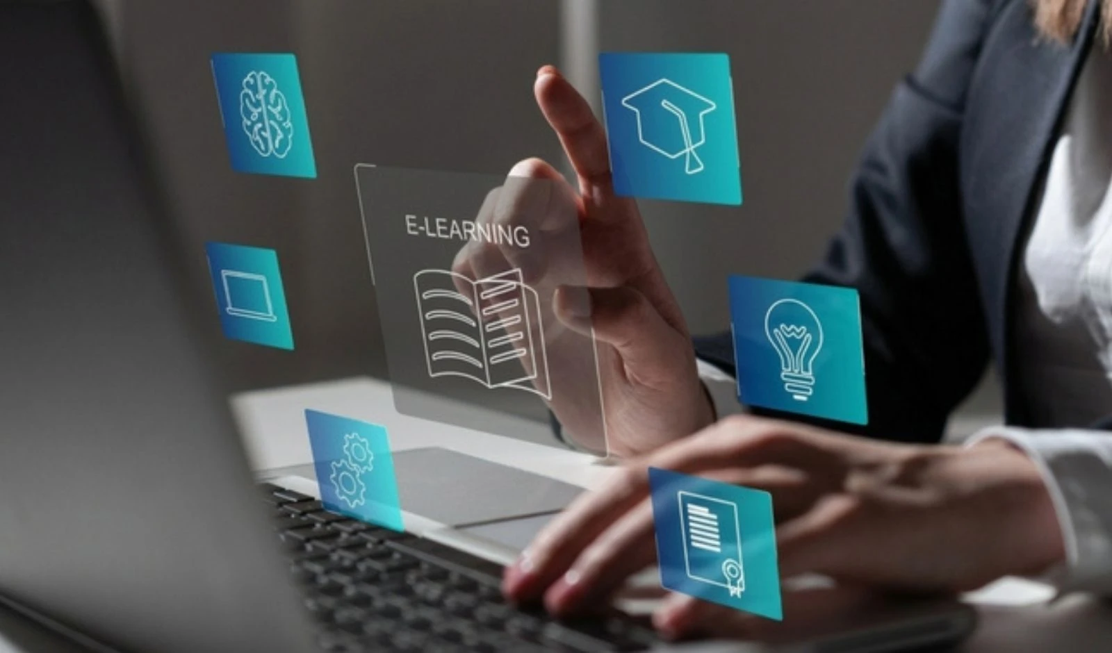 EdTech की माइक्रो-लर्निंग रणनीति: छोटे कोर्स, बड़ा फायदा image