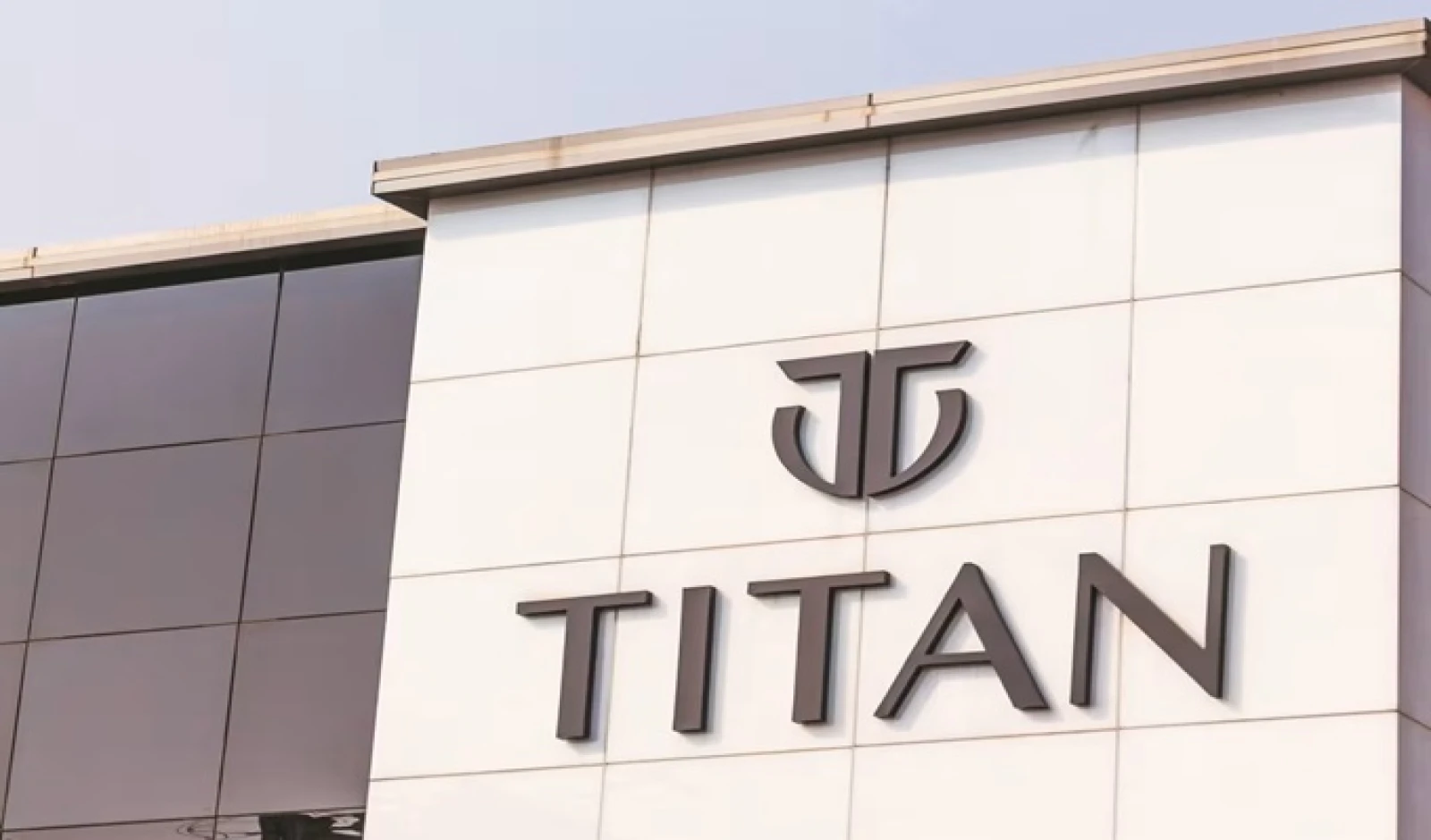 Titan Acquires 67% Stake in Dubai-Based Damas Jewellery for $283 Million to Boost Middle East Presence