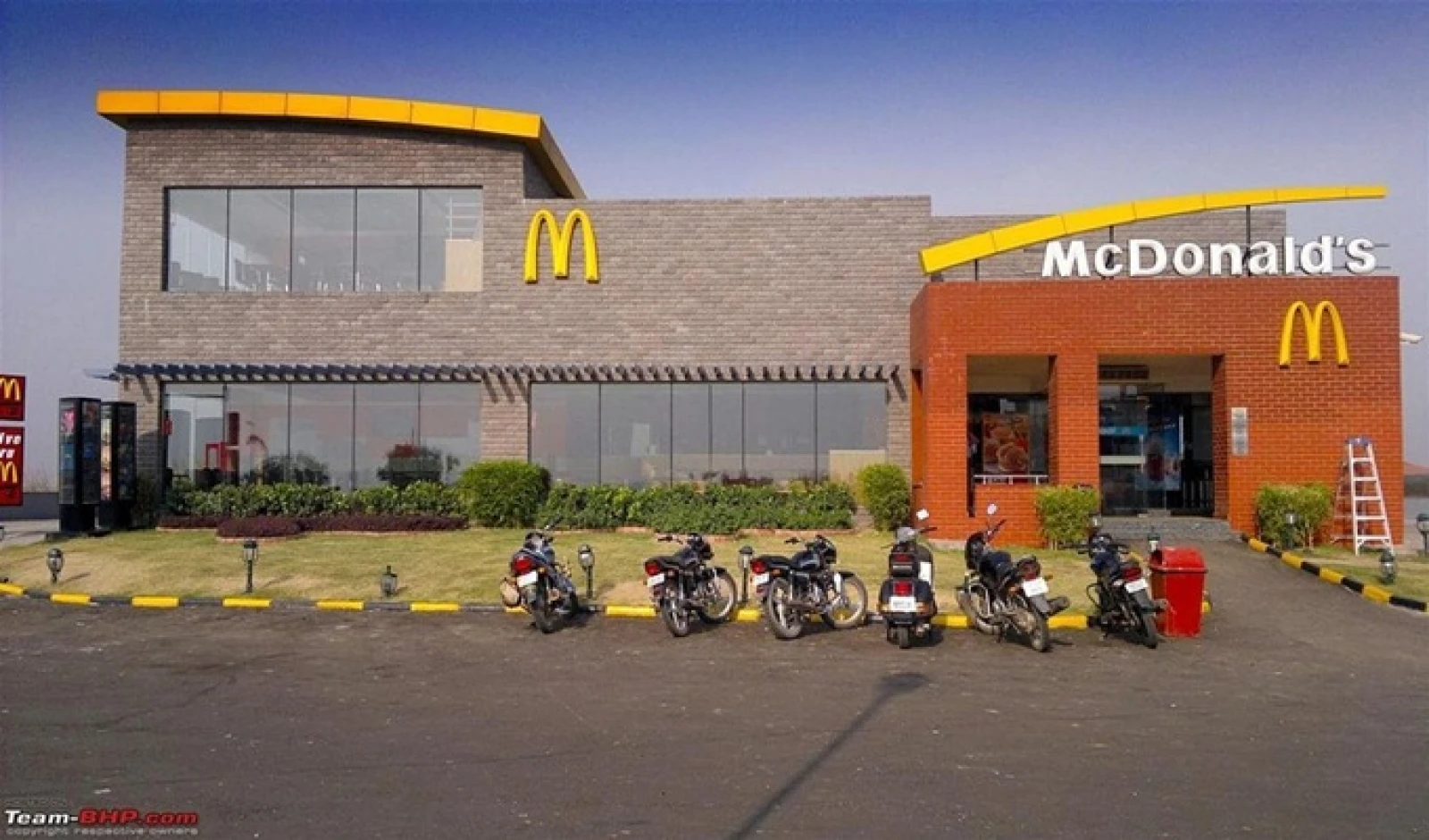 Westlife Foodworld Q1 Profit Falls 63% to ₹1.22 Cr Despite Sales Growth