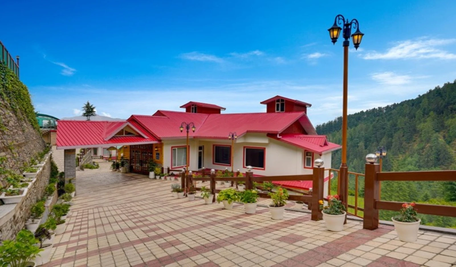 Lemon Tree Hotels Expands Presence in Himachal Pradesh with New Property in Kufri