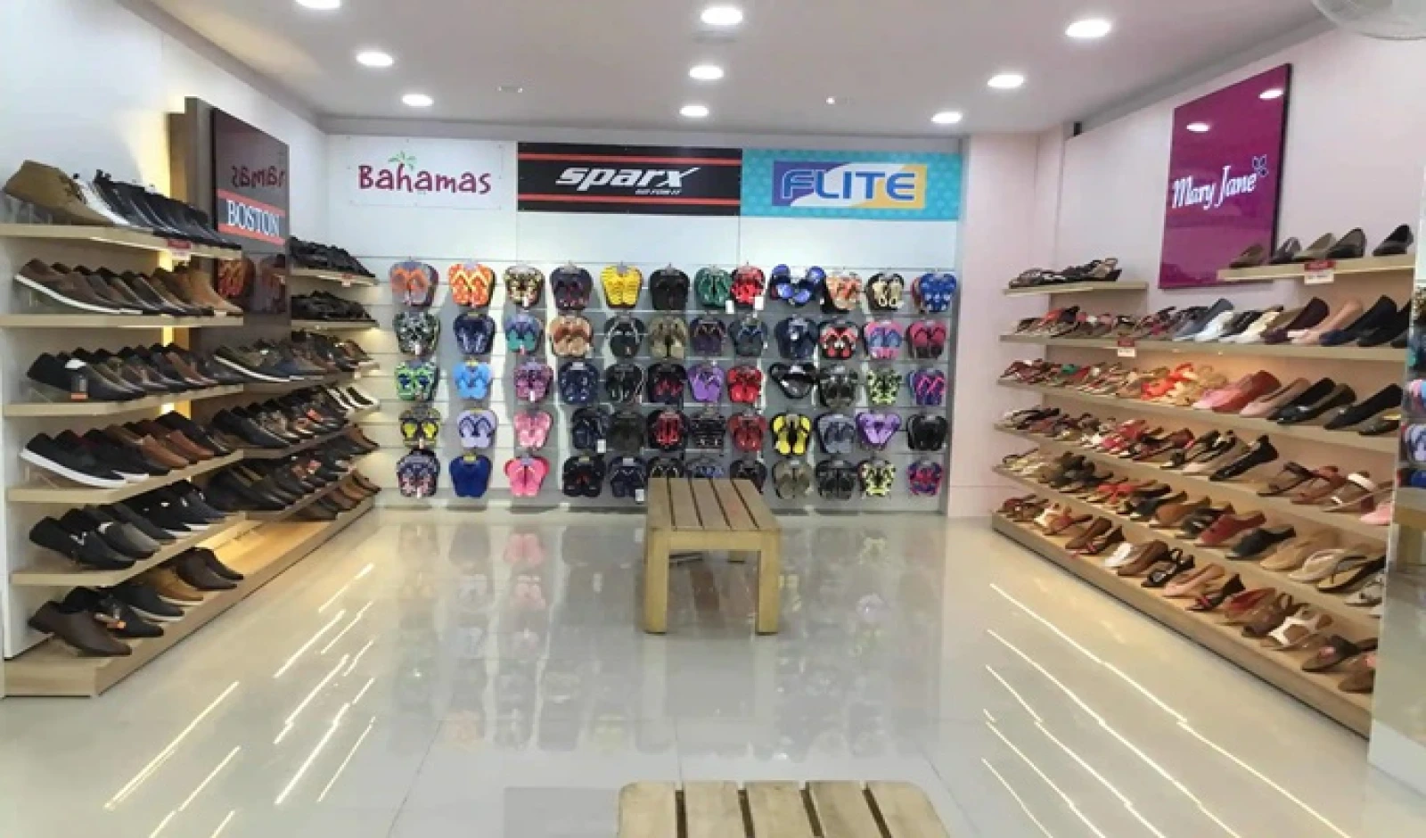 Relaxo Footwears Launches Mobile-First D2C Website to Enhance Online Shopping Experience