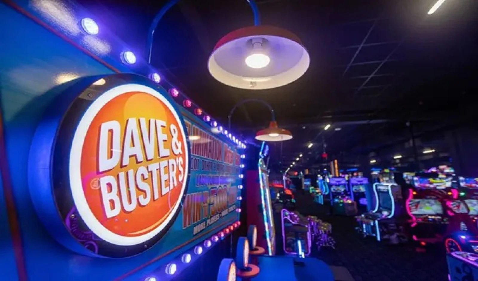 Dave & Buster’s Opens First Mumbai Outlet, Plans 15 New Locations Across India