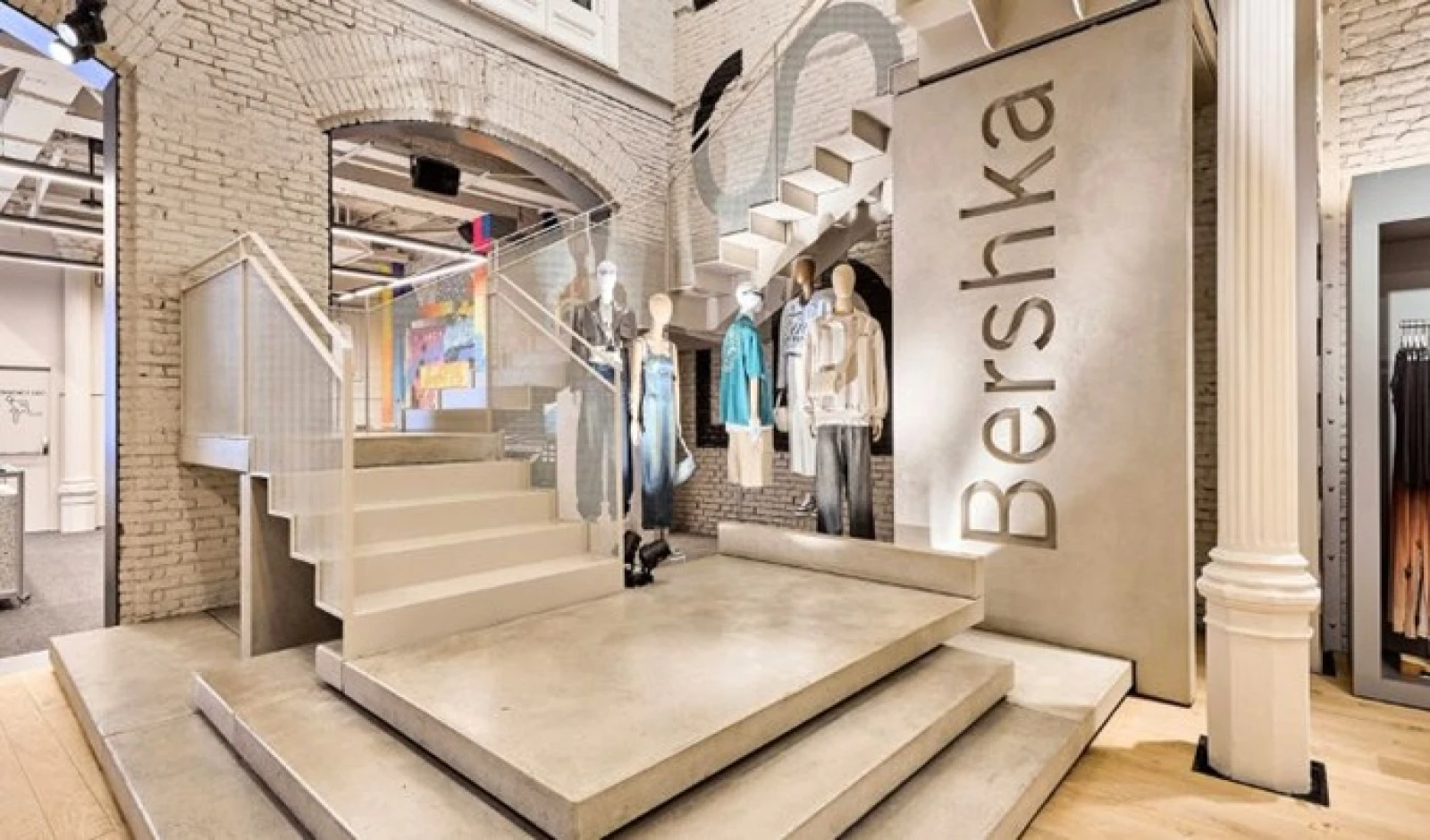 Global Streetwear Brand BERSHKA Makes India Debut via Myntra, Eyes Gen Z Market