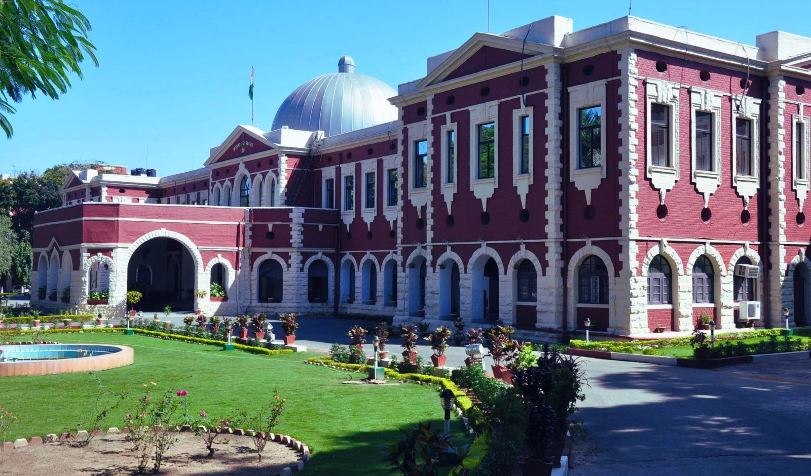 Jharkhand Makes Accreditation Mandatory for All Private Schools image