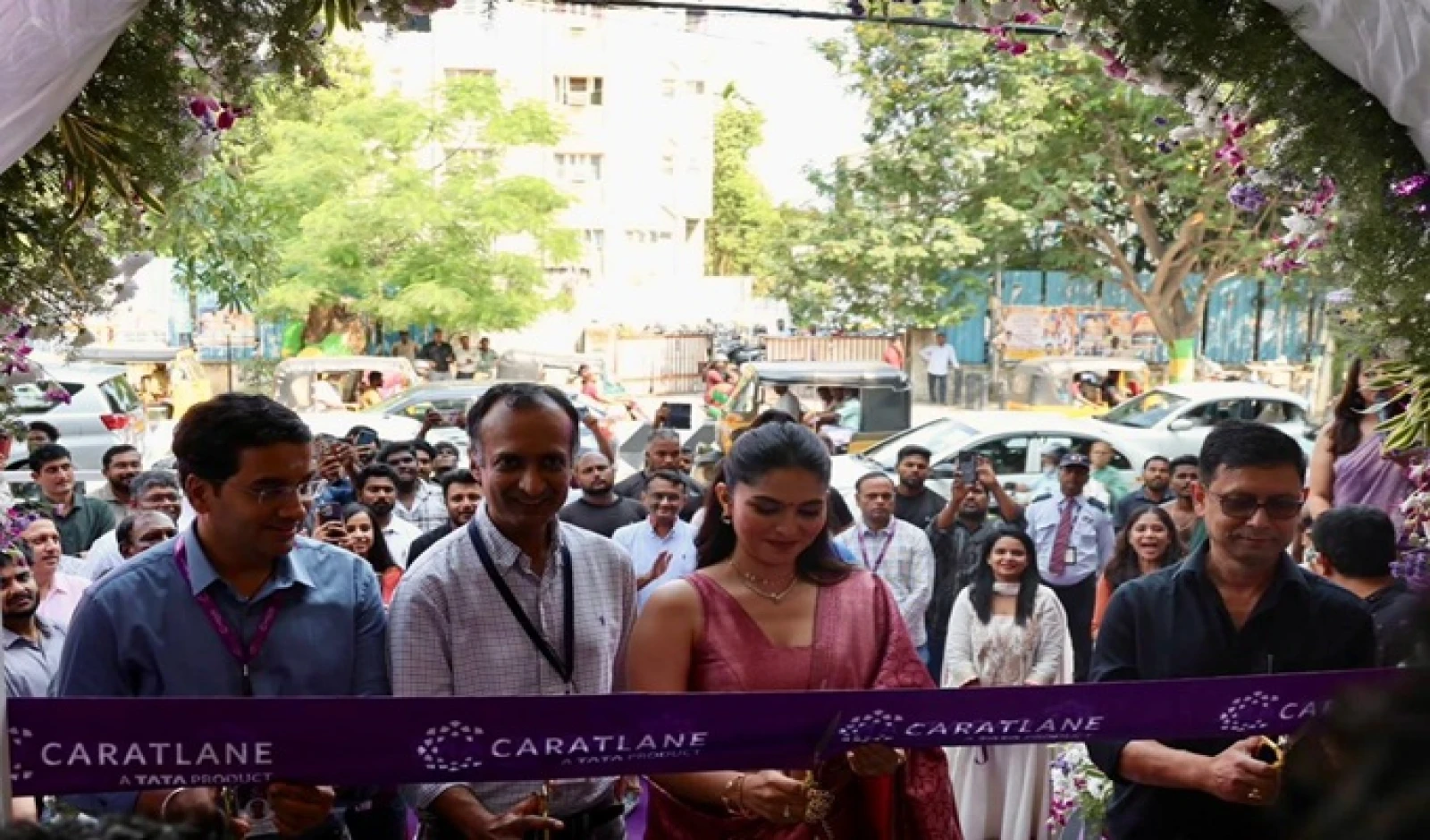 CaratLane Marks 17th Anniversary with Grand New Store Launch in Chennai