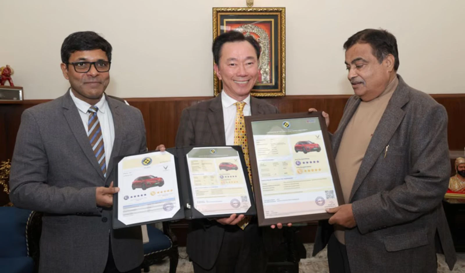 VinFast की VF6 और VF7 को भारत NCAP में 5-स्टार रेटिंग image