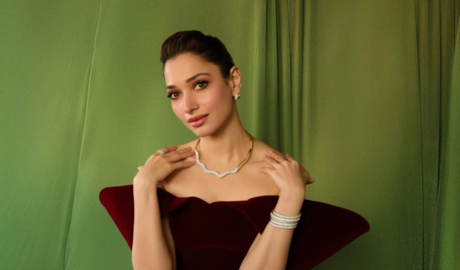 Actor Tamannaah Bhatia Launches Contemporary Fine Jewellery Brand image