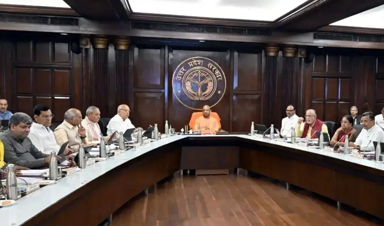 उत्तर प्रदेश सरकार का बड़ा ऐलान: ग्रेटर नोएडा बनेगा शिक्षा का नया हब image