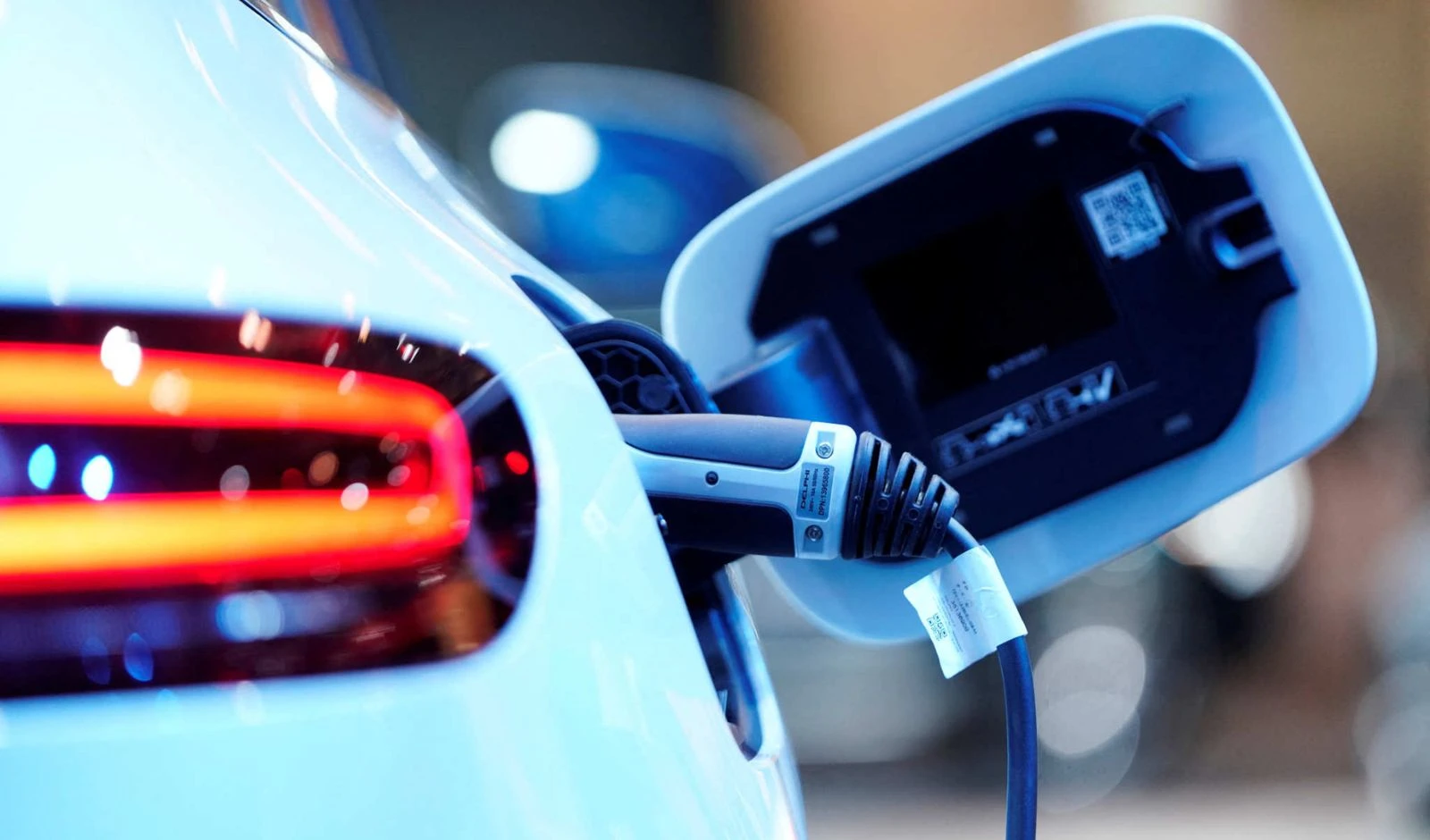 वियतनाम 2030 तक EV टैक्स छूट बढ़ाने की तैयारी