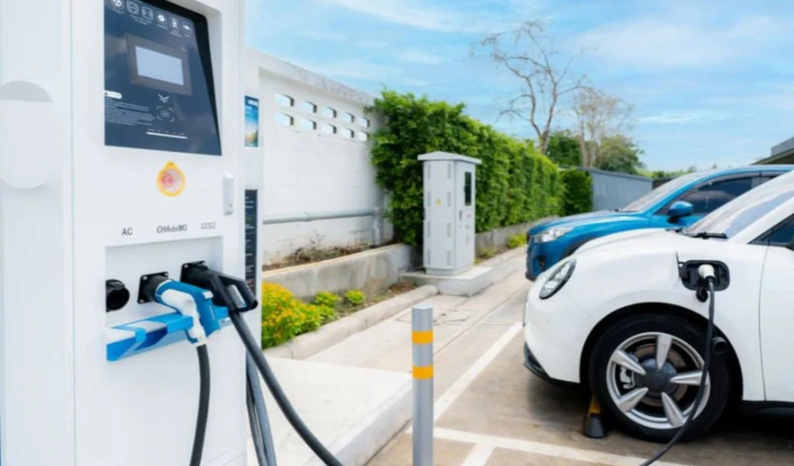 NDMC Announces 50% EV Parking Rebate to Boost Green Mobility