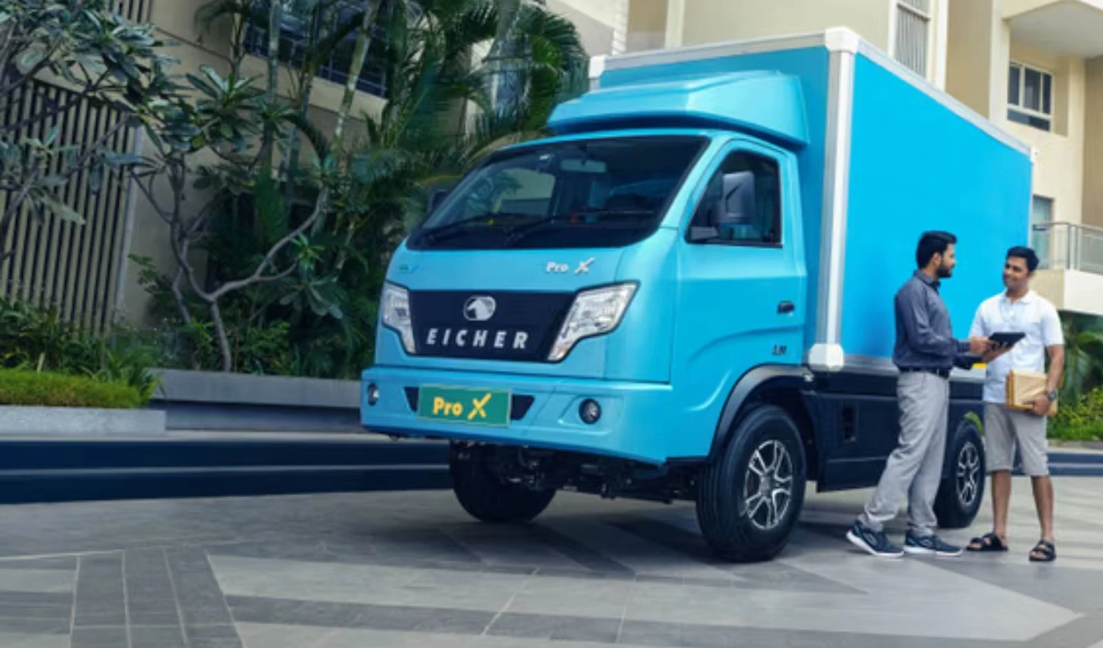 Amazon India to Deploy 1,000 Electric Trucks for Amazon Now image