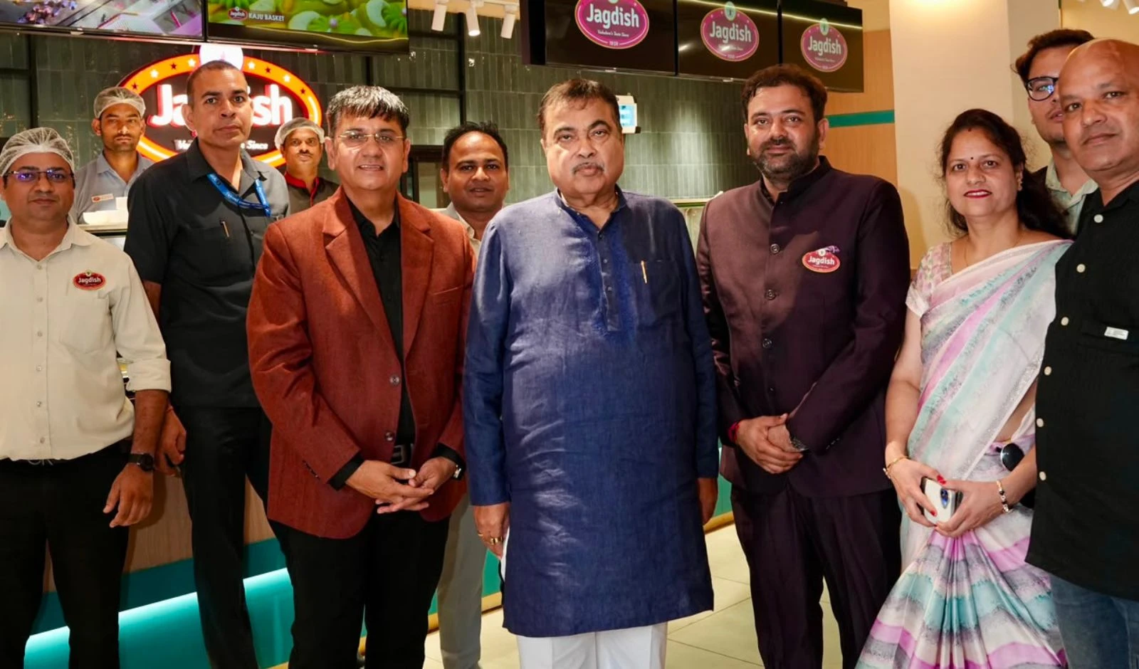 कलोल में खुला जगदीश फरसान का नया स्टोर