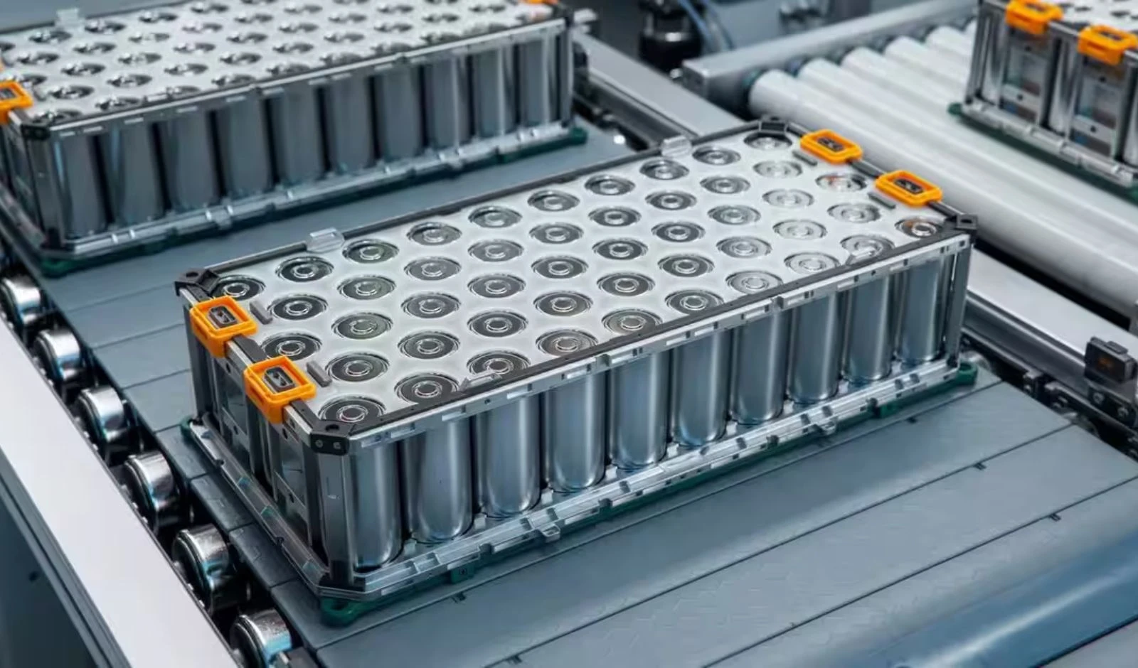MHI Issues Global Tender for 10 GWh ACC Battery Manufacturing Capacity image